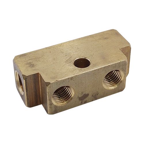 <p>Tandem-Anhänger-Fitting  | Blockform |  3/8-24 UNF Anschlüsse(4)  |  Messing</p>